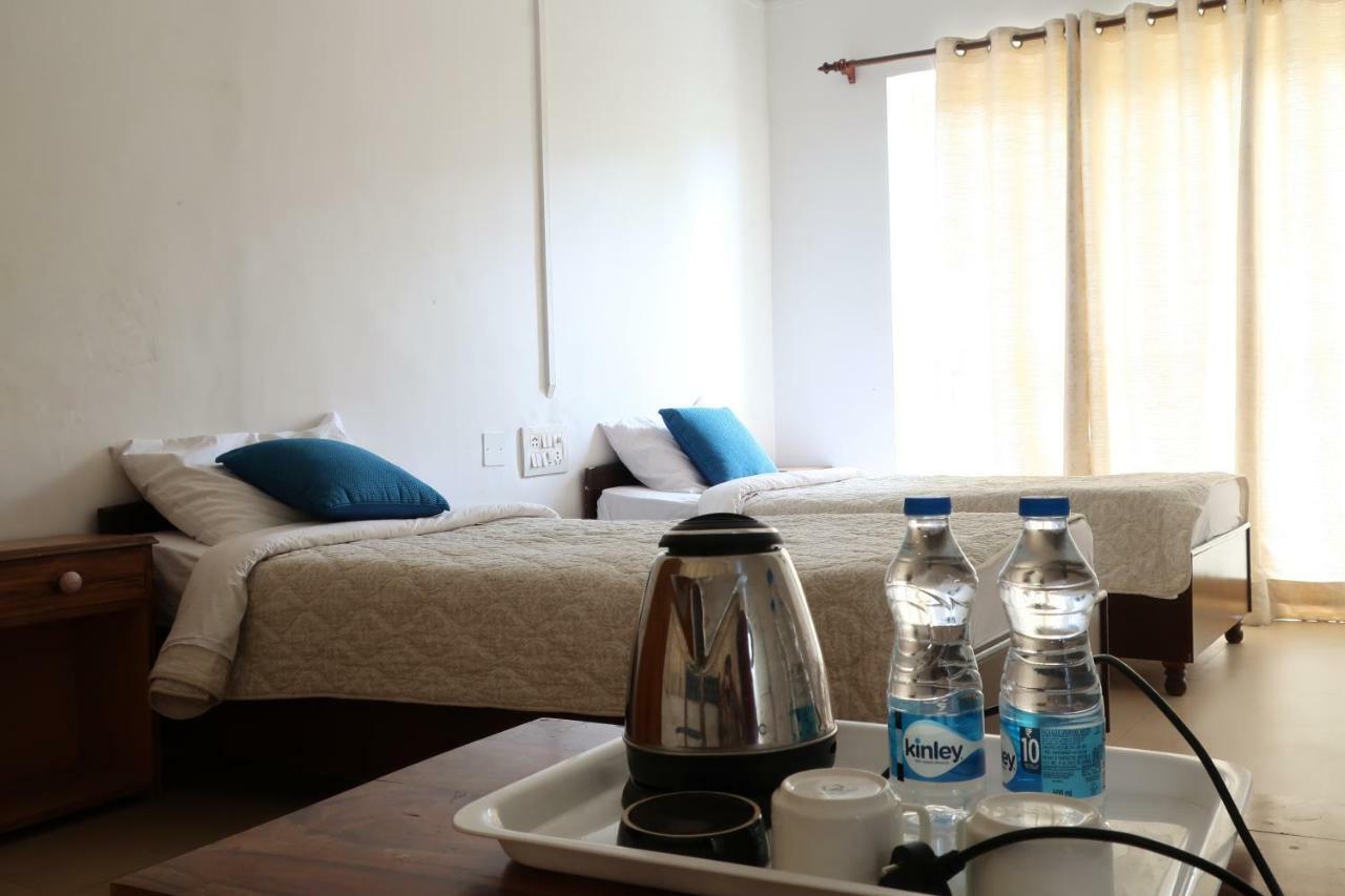 Zhim Zhim Guest House Bir  Luaran gambar